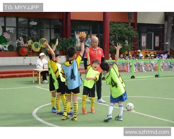 培养孩子足球热情的儿童足球兴趣班开启快乐运动之旅 培养孩子足球热情的儿童足球兴趣班开启快乐运动之旅